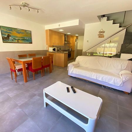 Вілла Casa L'Escala, Piscina Comuntaria I Jardi Privat Екстер'єр фото